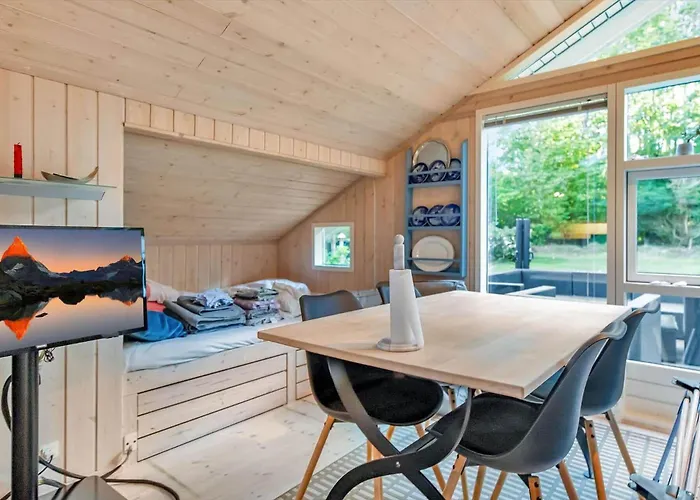 13346-hojby-digevaenget-8 Semesterbostad Højby